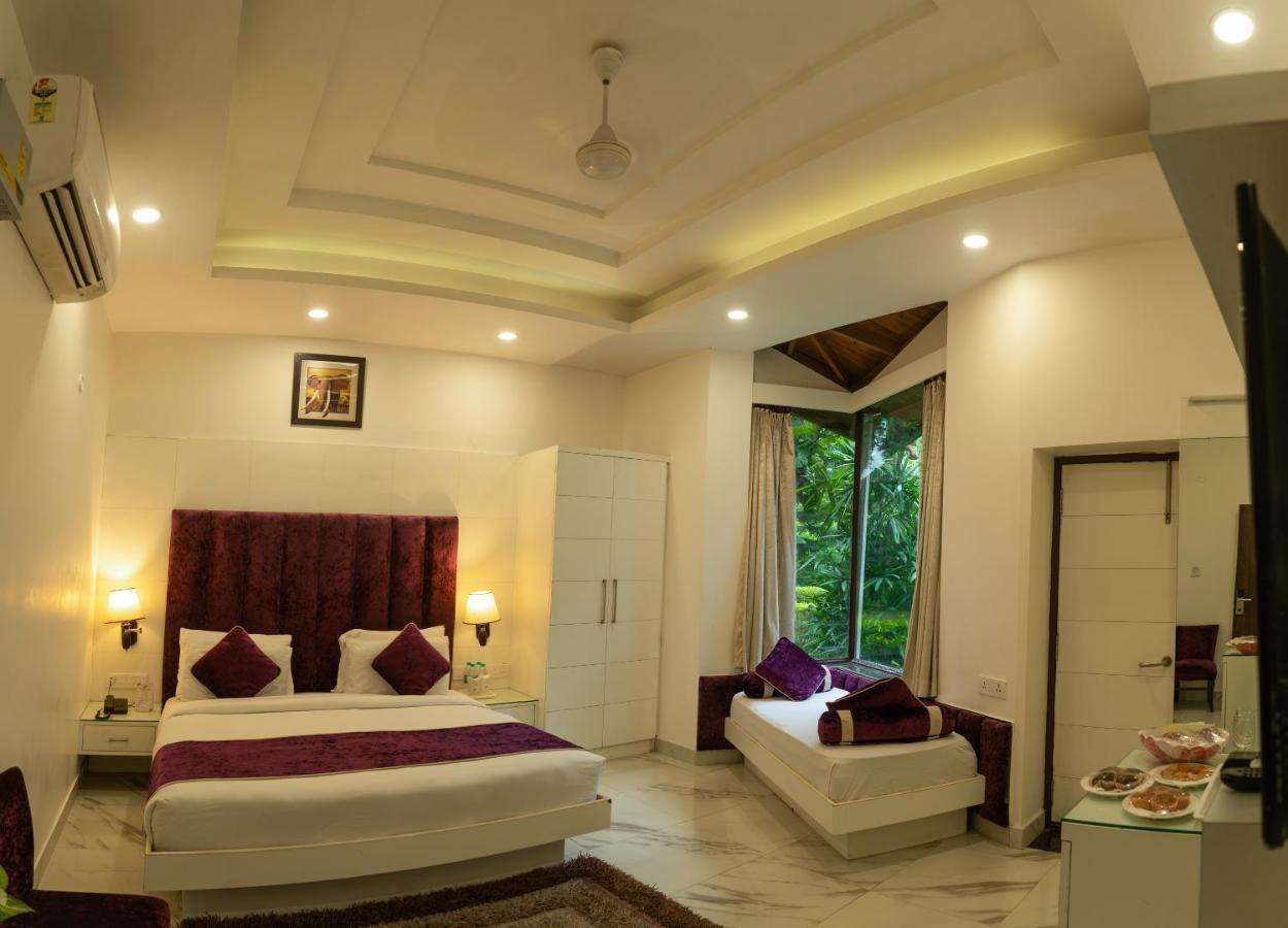 Wood Castle Spa & Resort Dhikuli Eksteriør billede